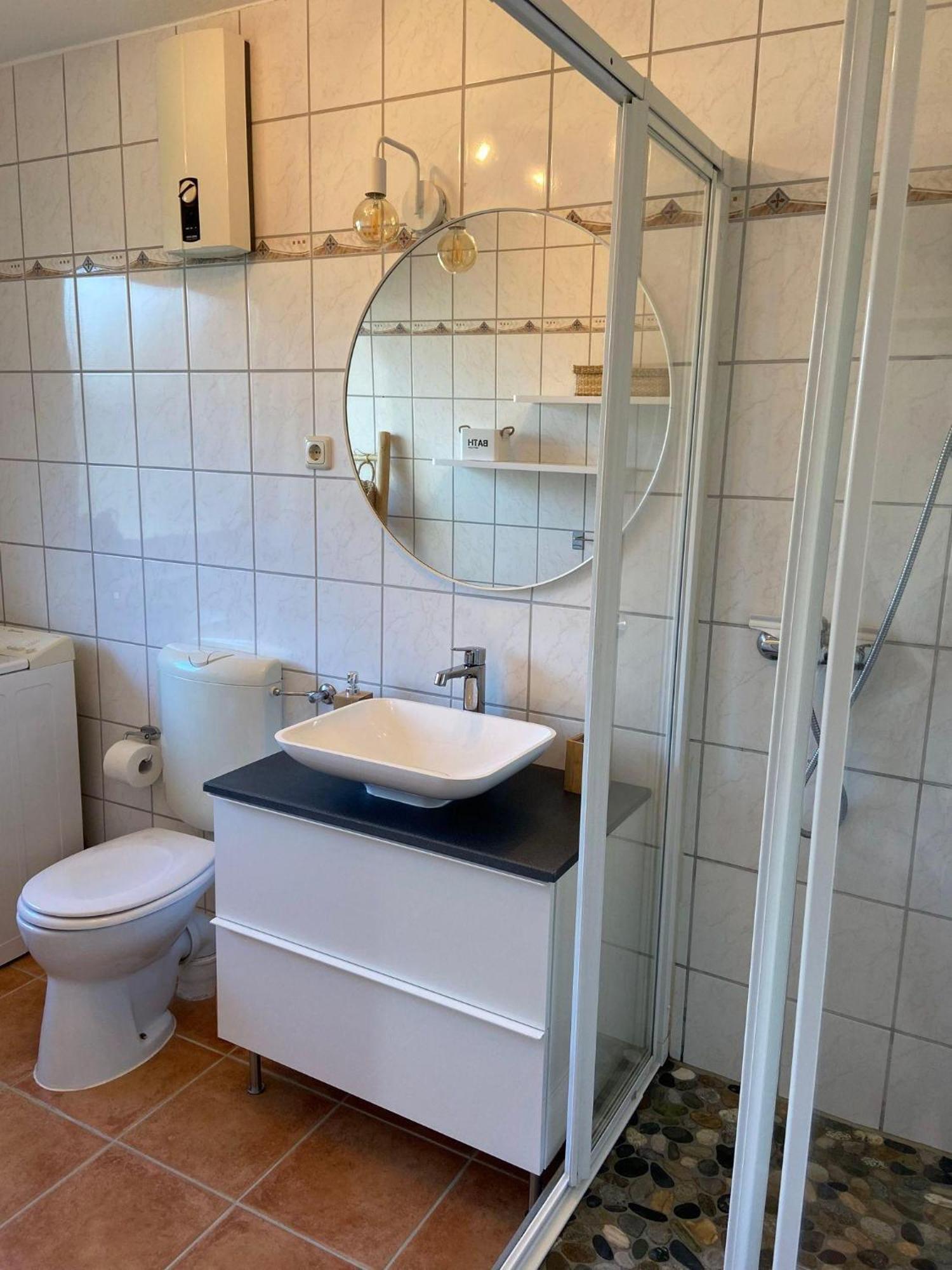 Ferienwohnung Idylle Auf Fehmarn I Vitzdorf Exteriör bild